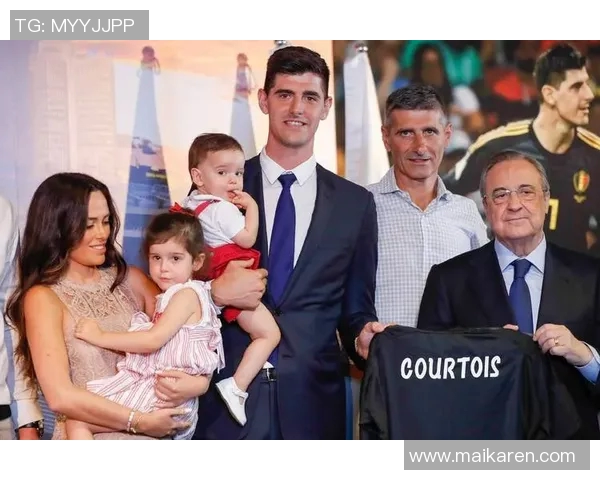 库尔图瓦的传奇之路：从青涩少年到世界顶级门将的成长历程